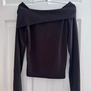 Black Off-Shoulder Long Sleeve Top